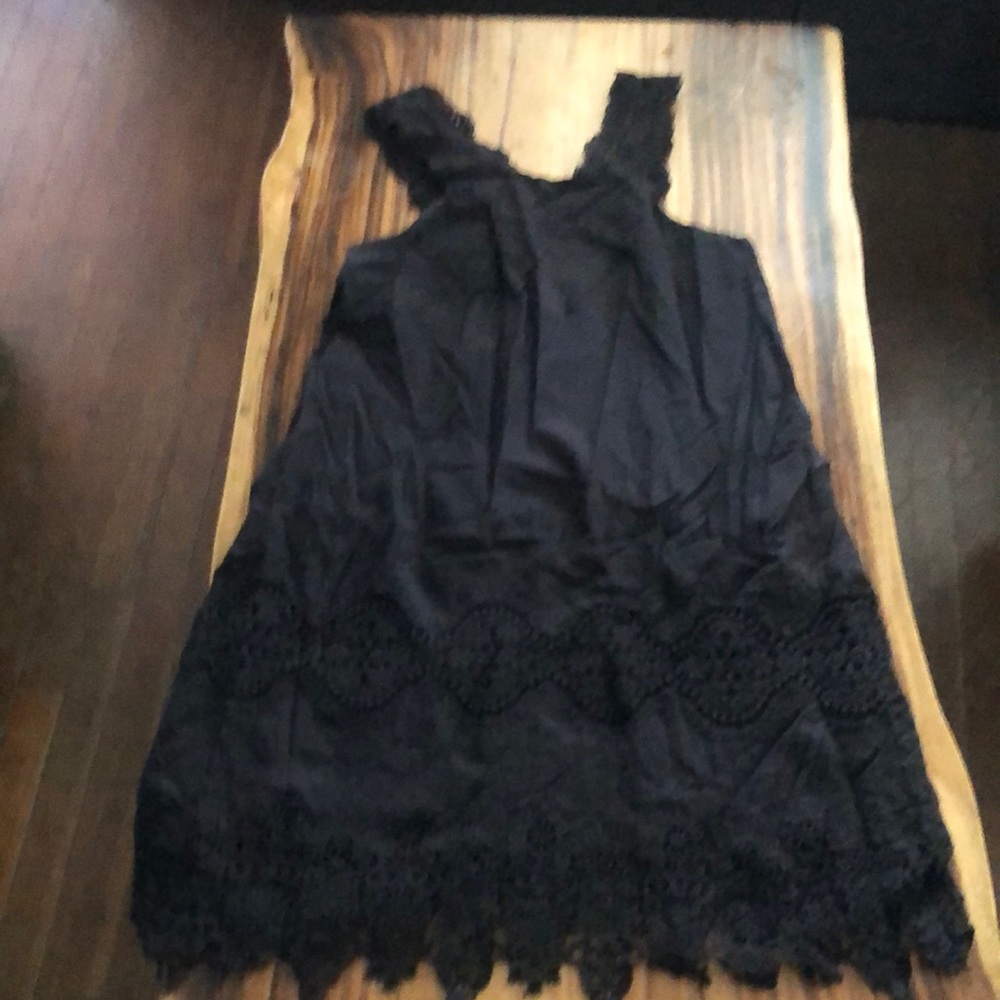 SUGARLIPS black sleeveless dress with embroidered lace detail